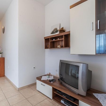 Awesome Apartment In Pula With Wifi Екстер'єр фото